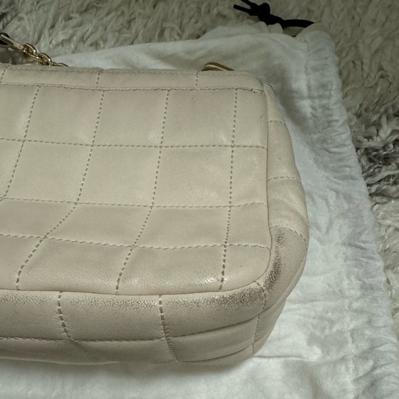 Michael kors purse - Picture 4 of 9